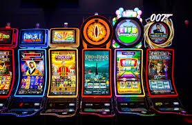 Filipino player browsing milion88 sports and casino categories